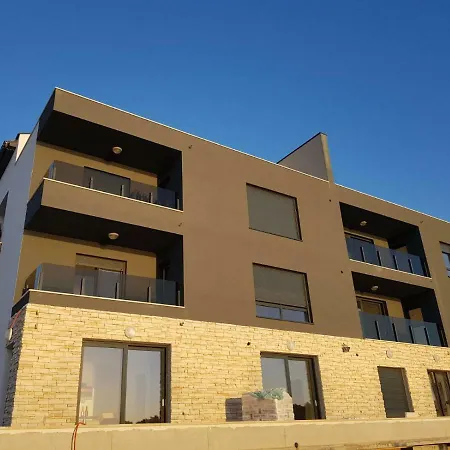 Brand New With Pool With Sea View