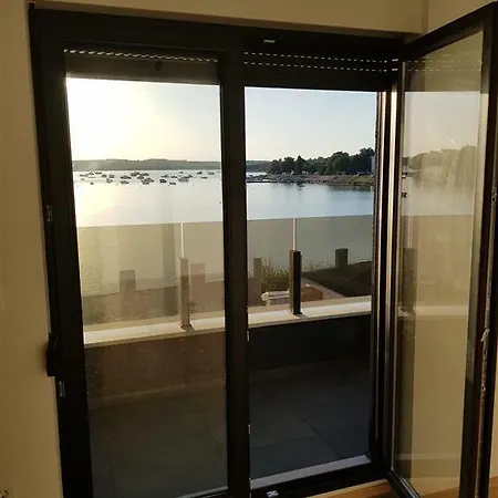 Апартаменты Brand New With Pool With Sea View Медулин